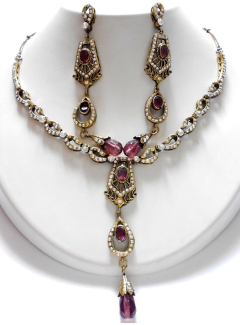 Victorian Jewelry Set